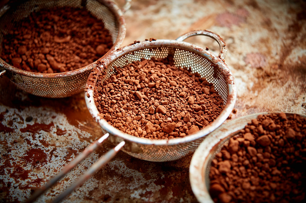 Sieved sample material in metal sieves